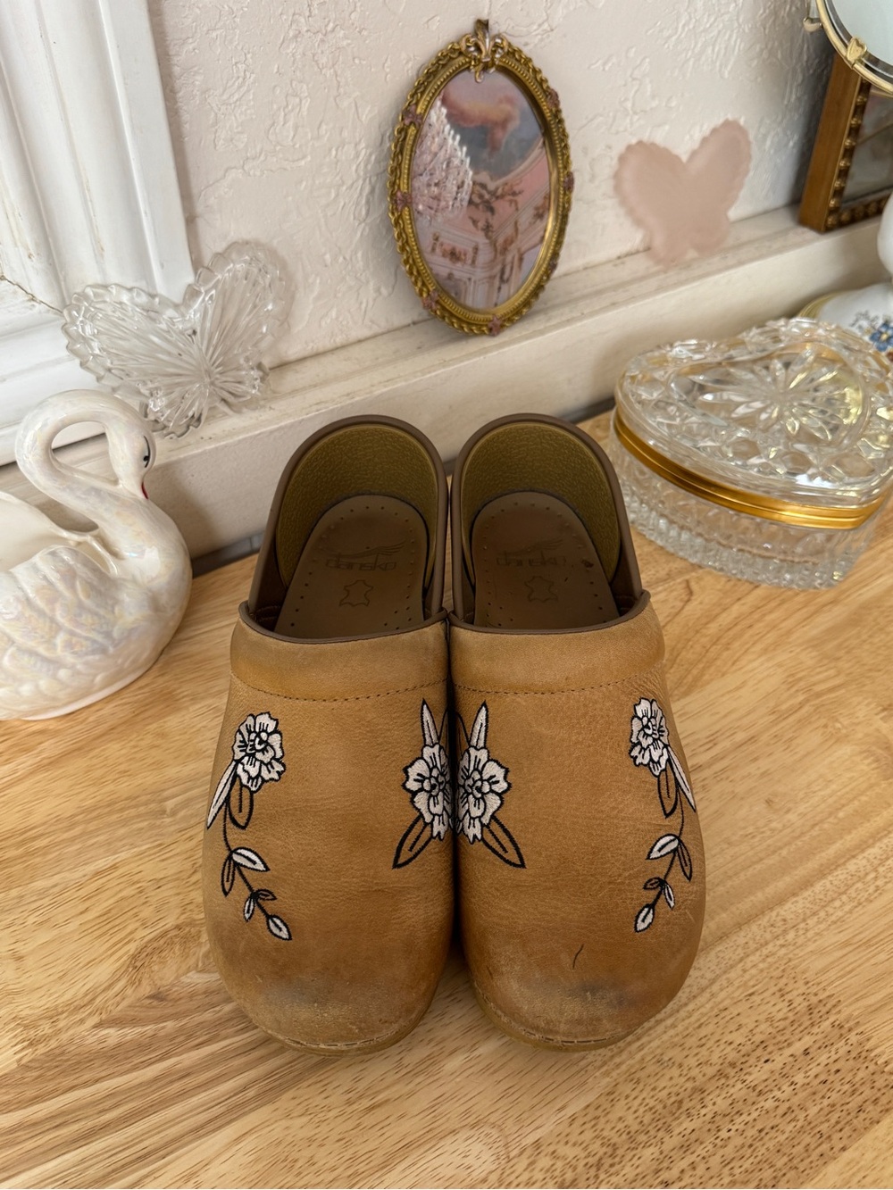 Dansko Floral Embroidered Brown Leather Clogs Size EU39-US8.5-9 Cottagecore Y2K - Picture 14 of 16